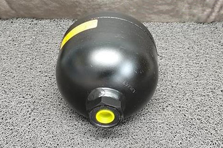 隔膜式蓄能器安裝前需要做好哪些準備工作？